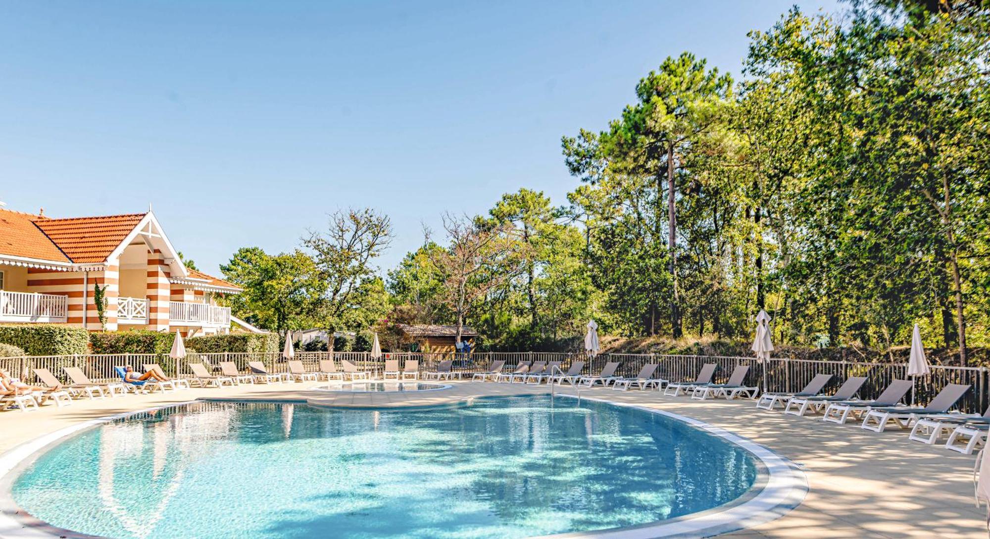 Residence Pierre & Vacances Les Dunes Du Medoc Soulac-sur-Mer Exterior photo